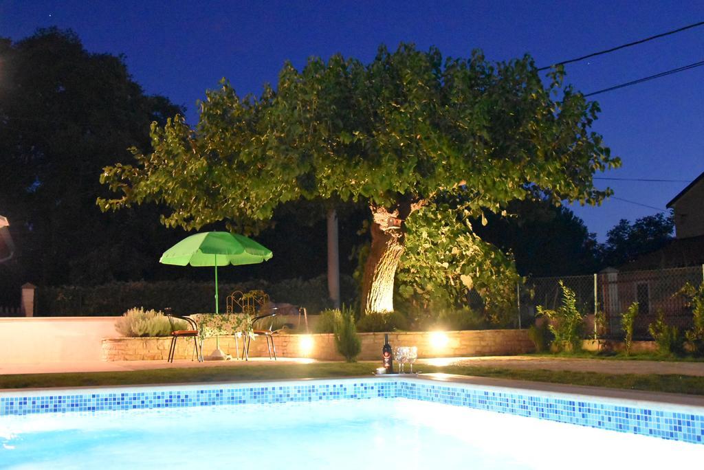 Casa Roza Villa Visnjan Bagian luar foto