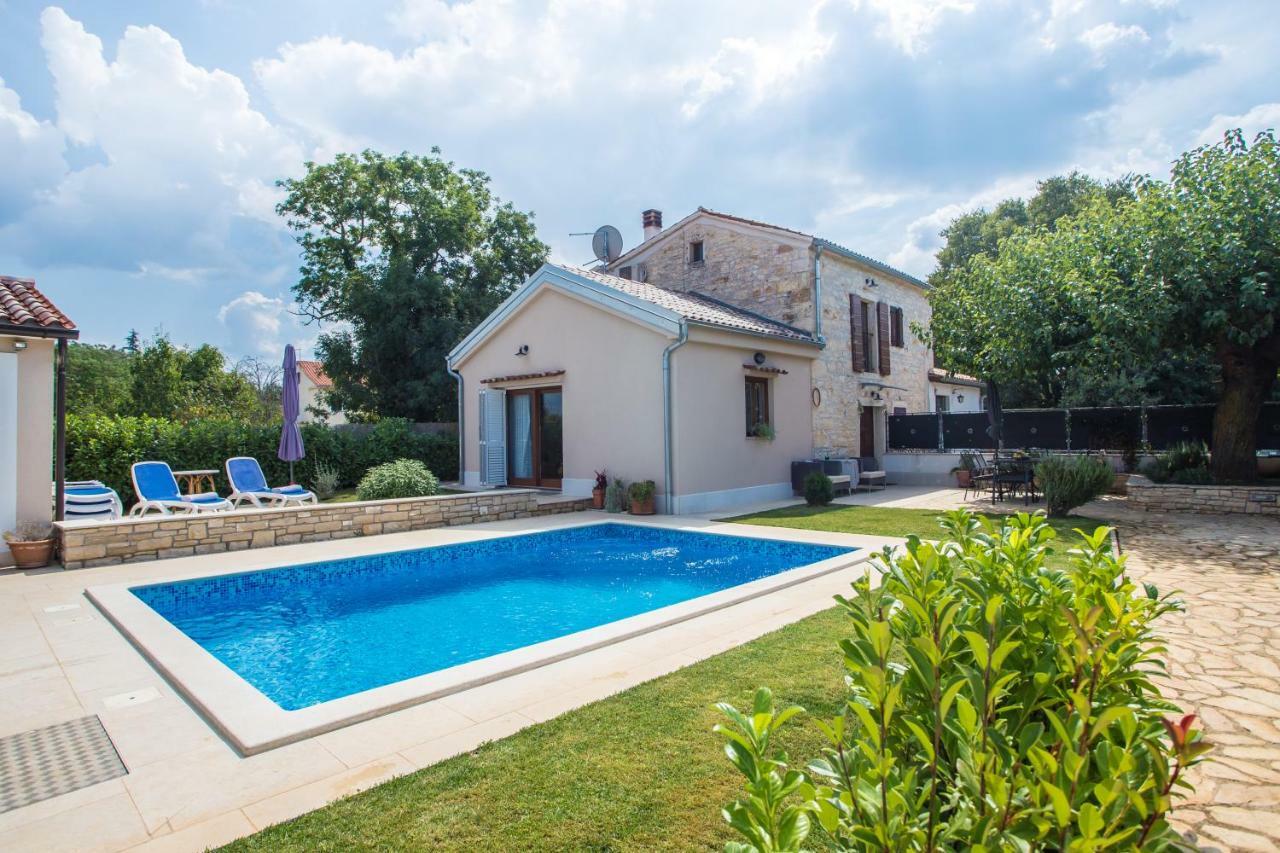 Casa Roza Villa Visnjan Bagian luar foto