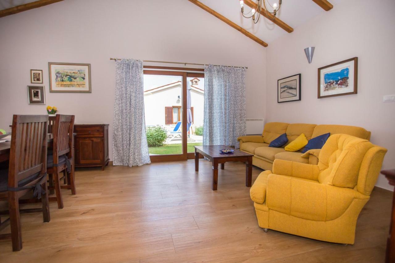 Casa Roza Villa Visnjan Bagian luar foto