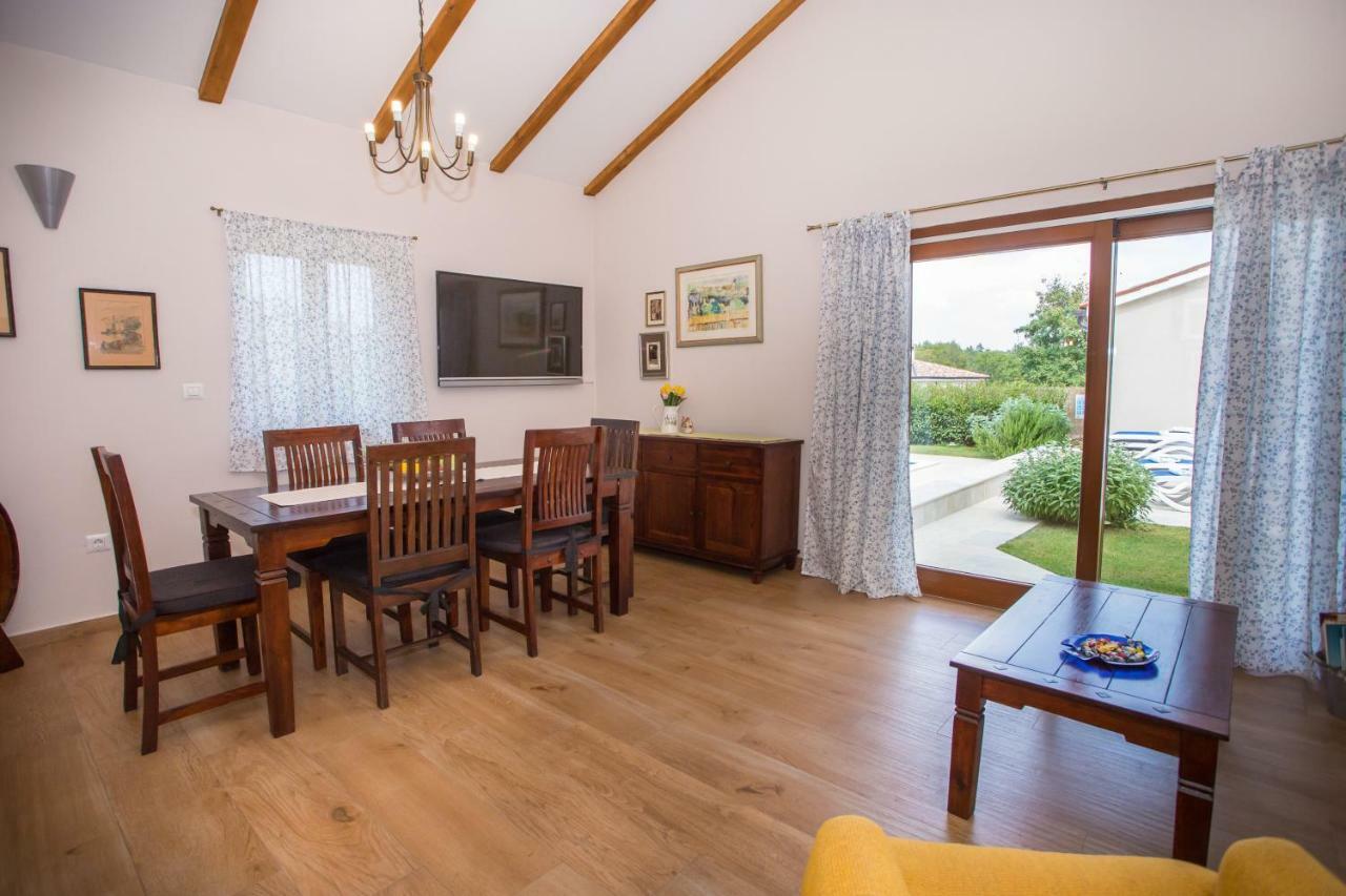 Casa Roza Villa Visnjan Bagian luar foto